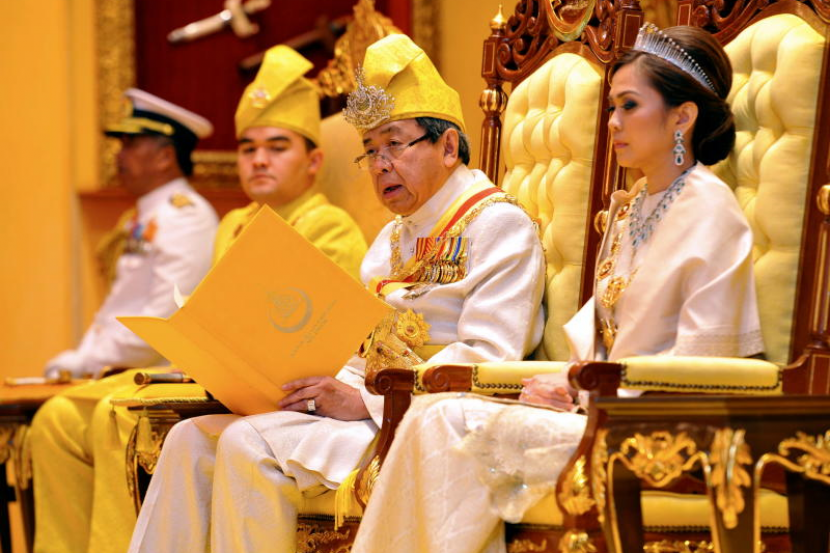 Sultan Selangor Titah Rakyat Duduk Rumah Jangan Berhimpun Berdoa Hentikan Covid 19 M Update