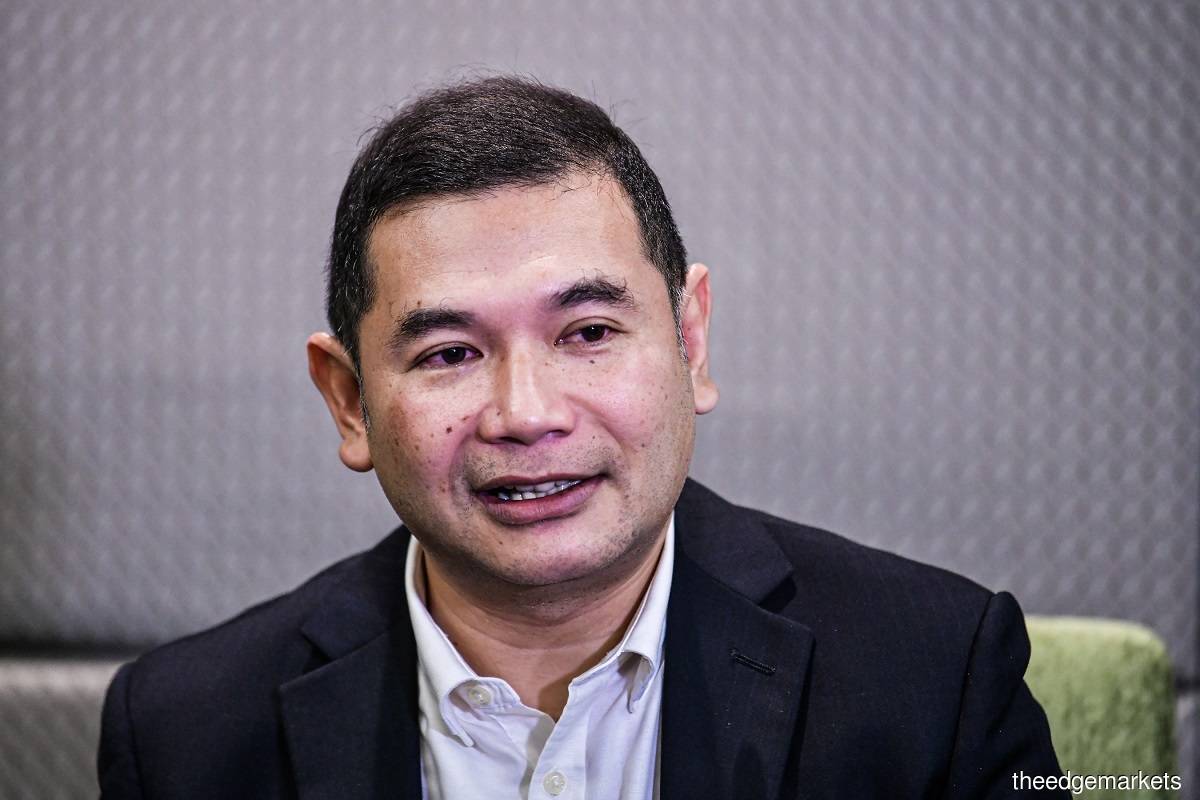 Rafizi Tidak Tolak Kemungkinan GST Dilaksanakan Semula - M-Update