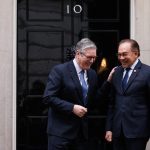 Pelaburan Malaysia Di UK Cipta 30,000 Pekerjaan